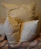 Eladó 3 db felújított tollpárna. 50x90 cm. Dunakeszin