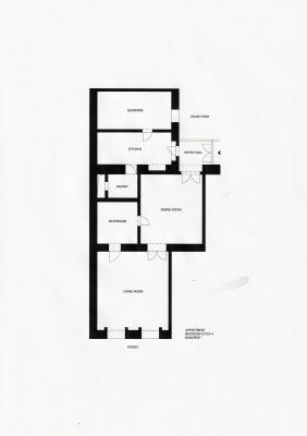 Bp.VIII. Rákóczi útnál emeleti 87 m2-es 3 szobás lakás 64 MFt0