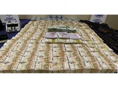 Ajánlatok kölcsön pénzt az egyének közötti súlyos0