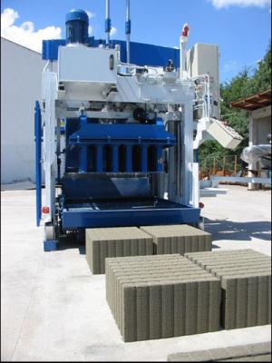 Mozgatható betonblokk gép SUMAB E-12 SVÉDORSZÁG0