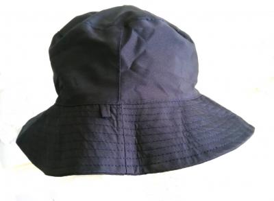 Zsebre vágható, vadonatúj, unisex esőkalap0