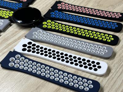 Dupla színű sport szilikon óraszíj (22mm-es méretben)0