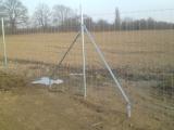 vadháló drótfonat oszlop drótkerítés kerítésépítés1